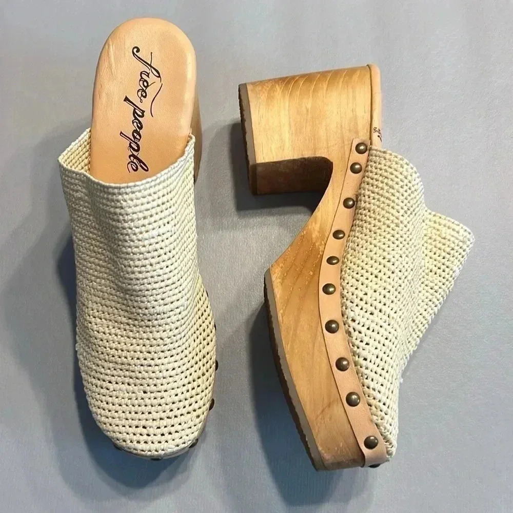 Free People Claudia Crochet Clogs in cream color size 41 or 11 - Picture 4 of 7